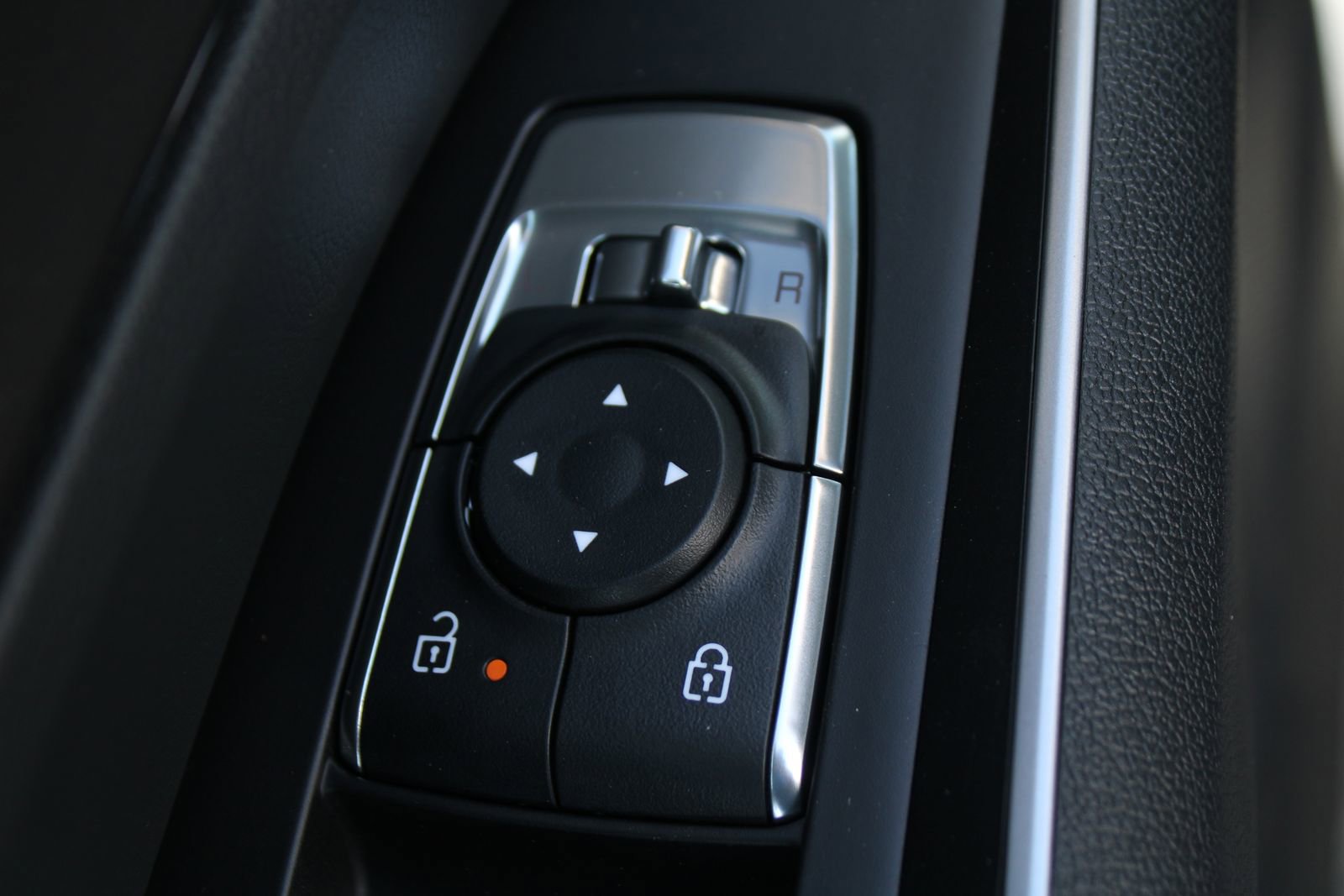 New 2026 Kia Sorento LX image 21