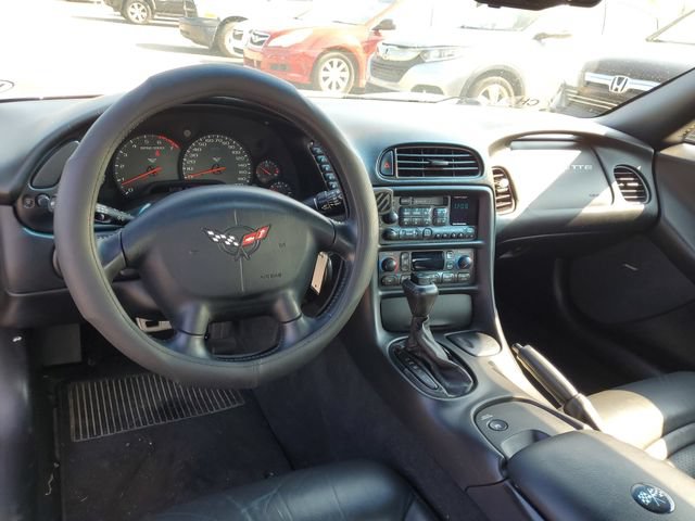 Used 1998 Chevrolet Corvette Convertible w/ Memory Pkg RWD image 14