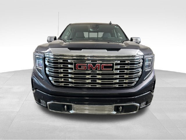 Used 2022 GMC Sierra 1500 Denali w/ Technology Package AWD/4WD image 8