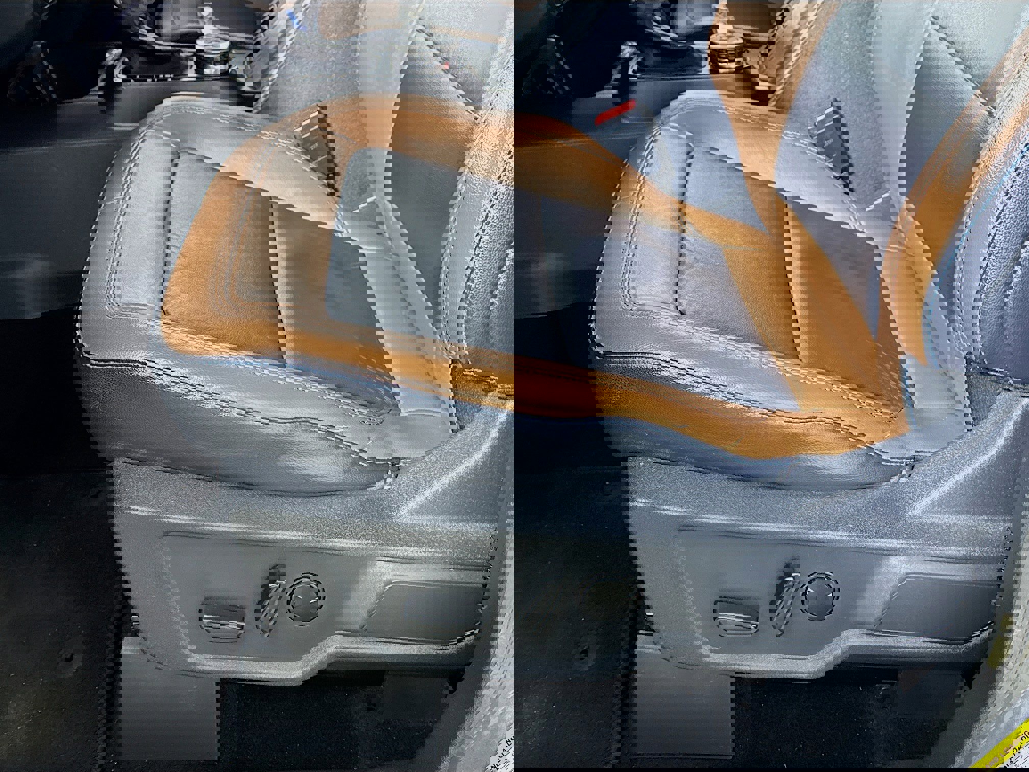 Used 2022 Ford Bronco Outer Banks image 21