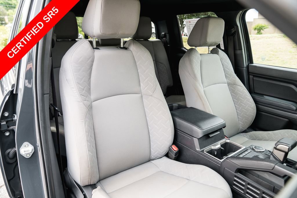 Used 2024 Toyota Tacoma SR5 RWD image 28