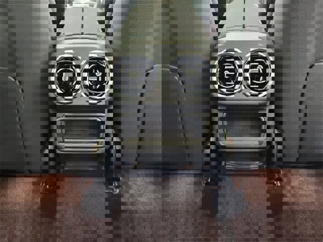 Certified 2025 Mercedes-Benz GLC 300 4MATIC image 71