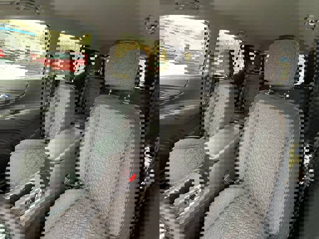 Used 2024 Chevrolet Equinox LT image 17