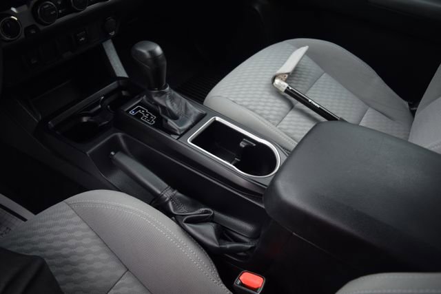 Used 2023 Toyota Tacoma SR AWD/4WD image 13