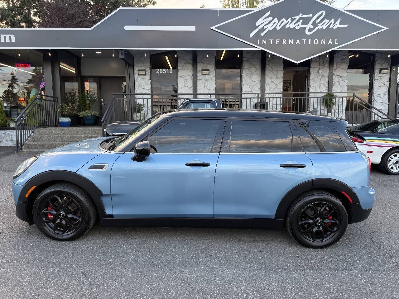 Used 2016 MINI Cooper Clubman FWD image 8