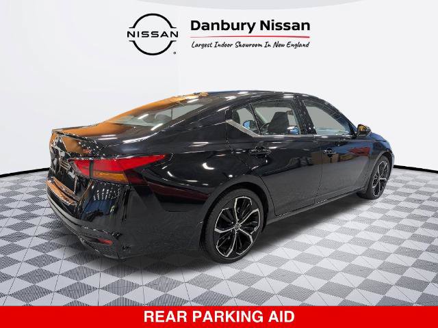 Certified 2023 Nissan Altima 2.5 SR w/ SR Premium Package FWD image 4