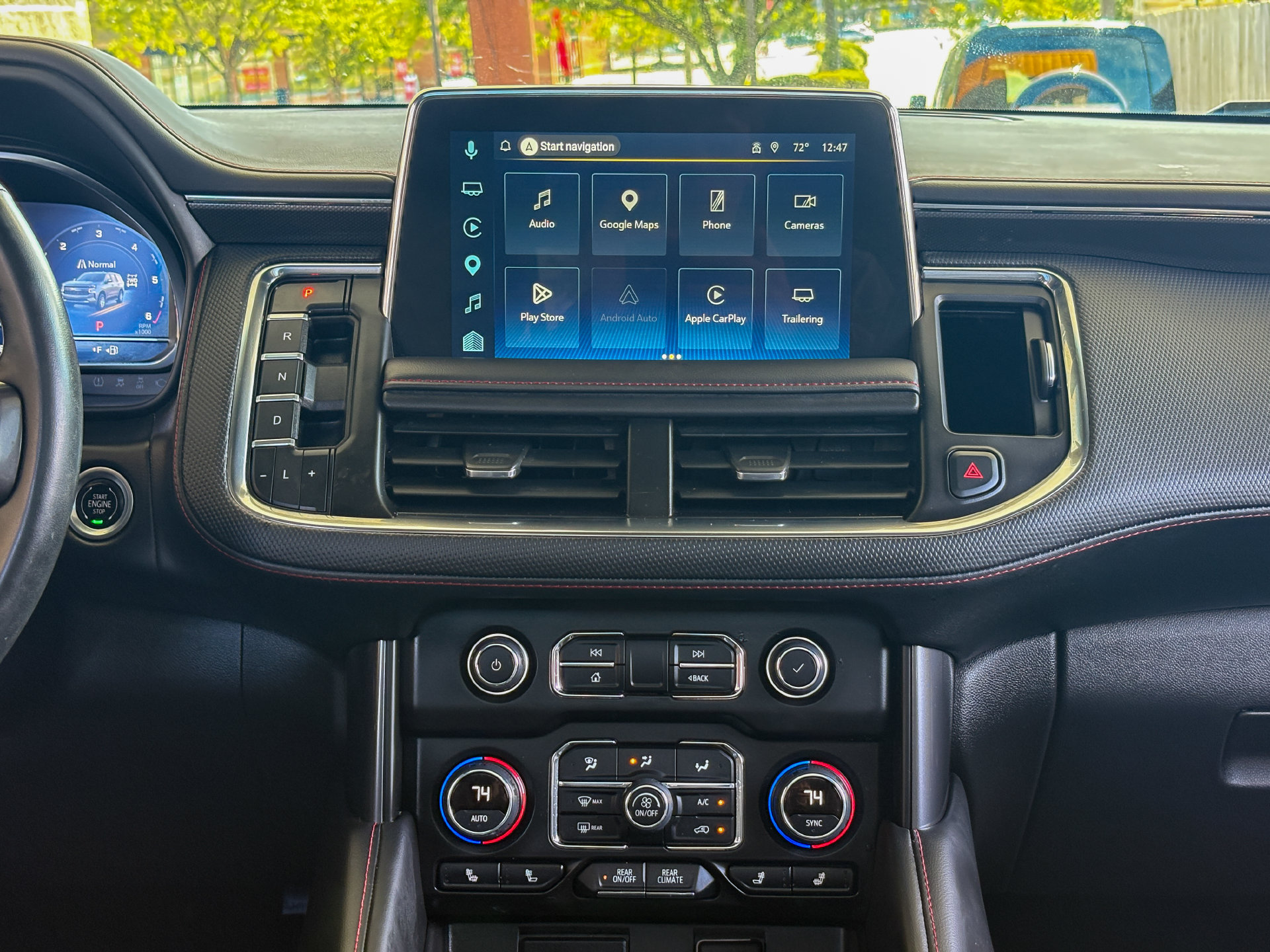 Used 2024 Chevrolet Tahoe RST w/ Luxury Package AWD/4WD image 18