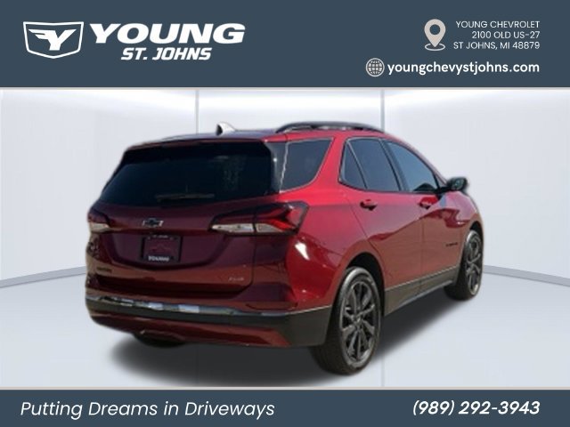 Certified 2022 Chevrolet Equinox RS w/ Infotainment Package FWD image 3