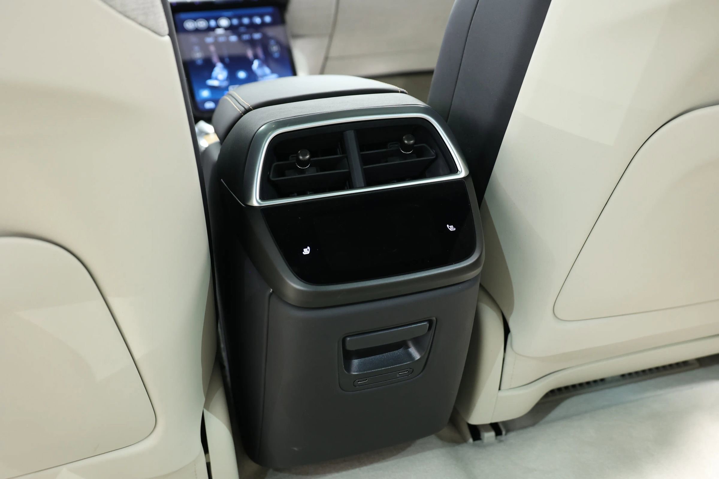 Used 2023 Lucid Air Grand Touring image 56