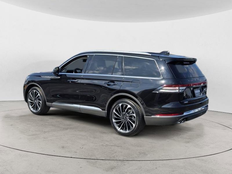 Used 2026 Lincoln Aviator Reserve image 5