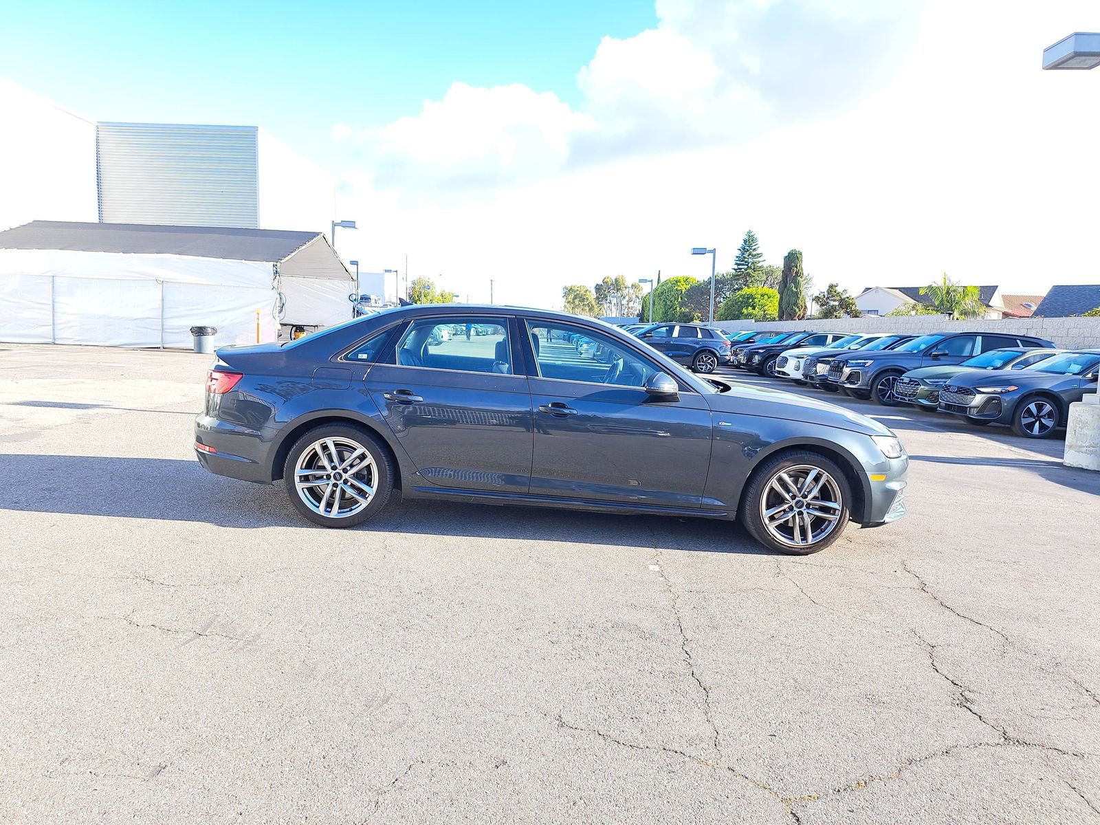 Used 2017 Audi A4 2.0T Ultra Premium w/ Convenience Package FWD image 4