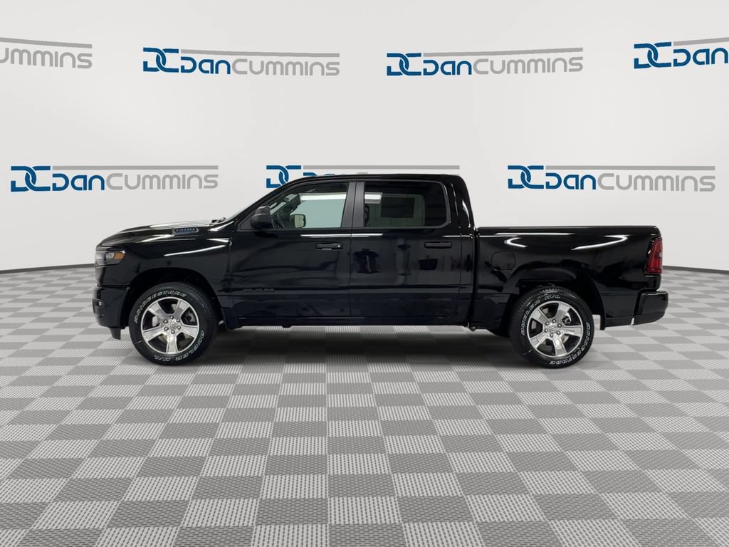 New 2026 RAM 1500 Express AWD/4WD image 5