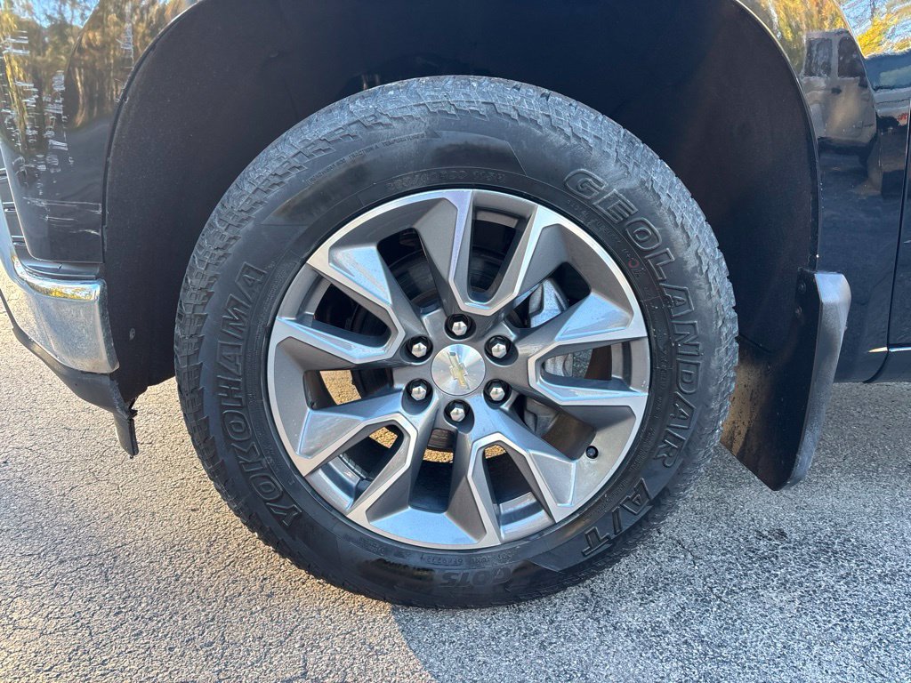 Used 2020 Chevrolet Silverado 1500 LT w/ All-Star Edition AWD/4WD image 10