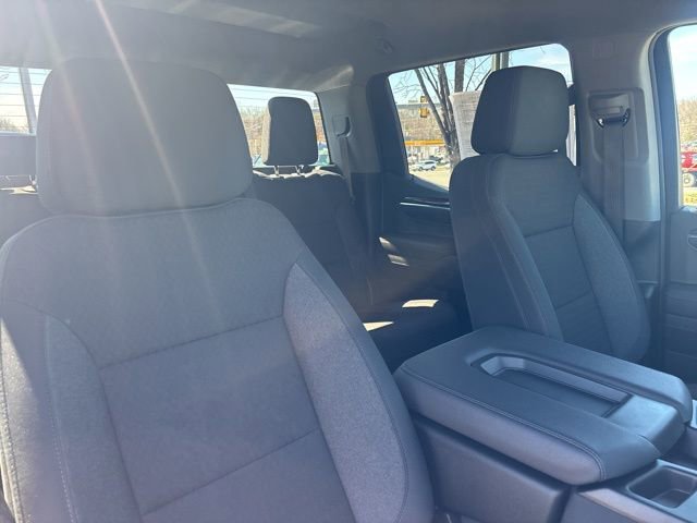 Used 2024 Chevrolet Silverado 1500 LT image 11