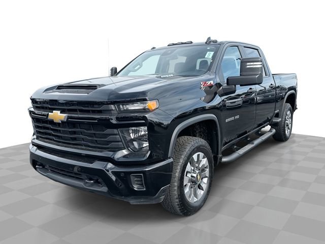 Used 2025 Chevrolet Silverado 2500 Custom w/ Custom Value Package AWD/4WD image 1