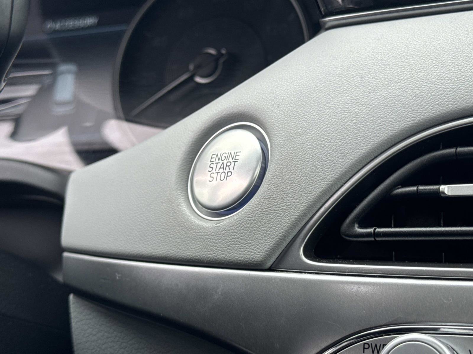 Used 2021 Hyundai Palisade SEL w/ Convenience Package image 7