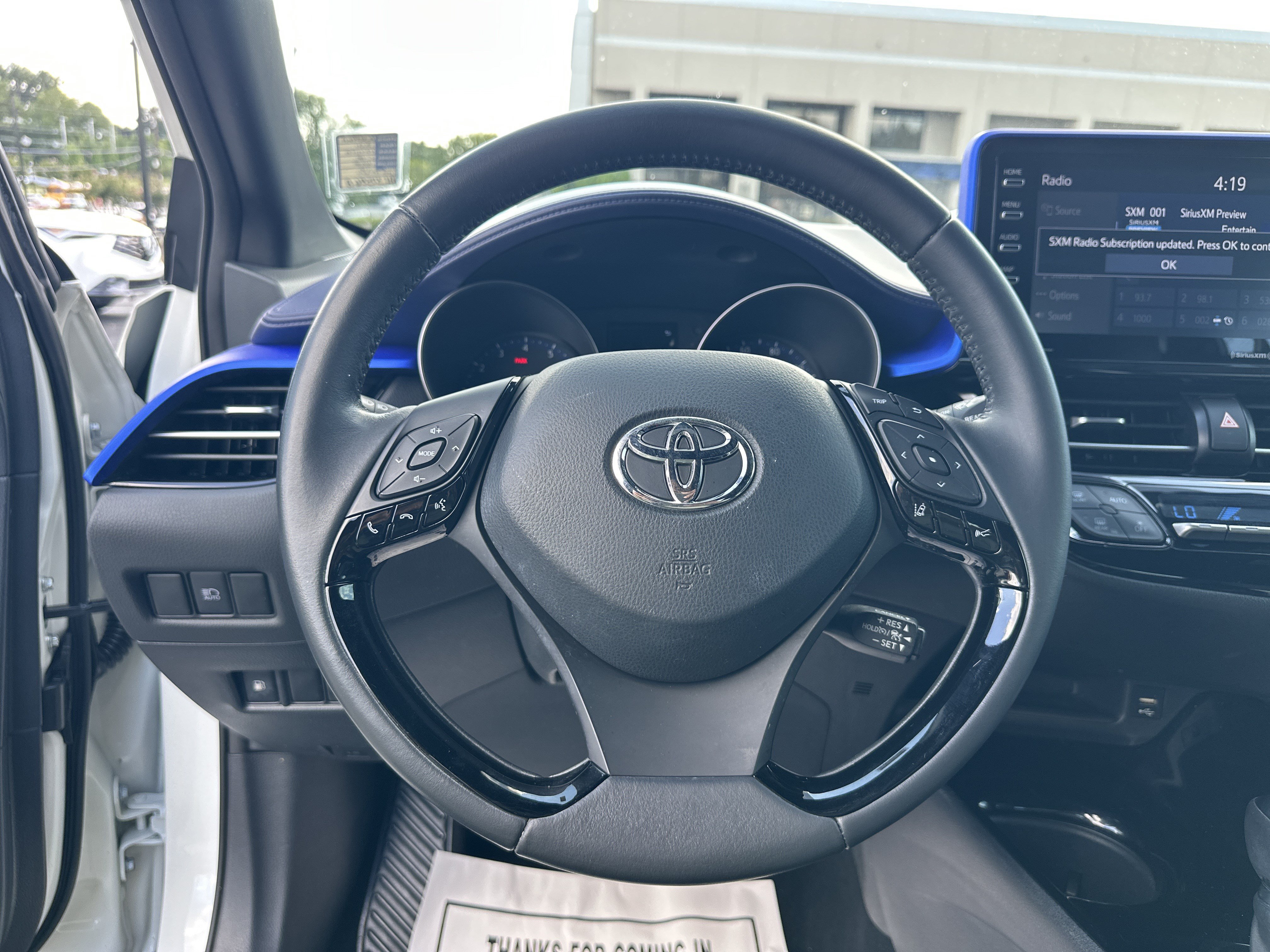 Used 2021 Toyota C-HR XLE FWD image 27