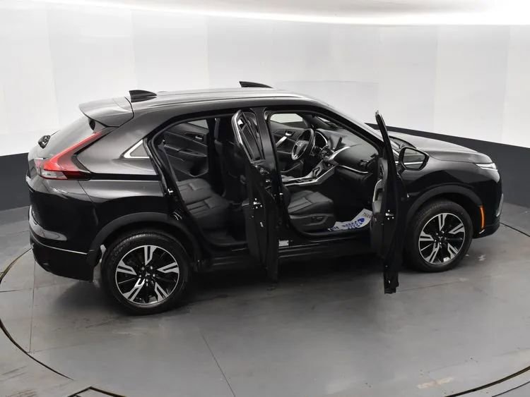 Used 2024 Mitsubishi Eclipse Cross SEL image 6