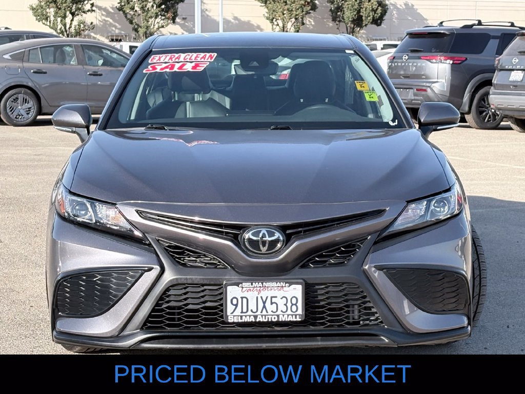 Used 2023 Toyota Camry SE w/ Protection Package (Q2) (TMS) FWD image 3