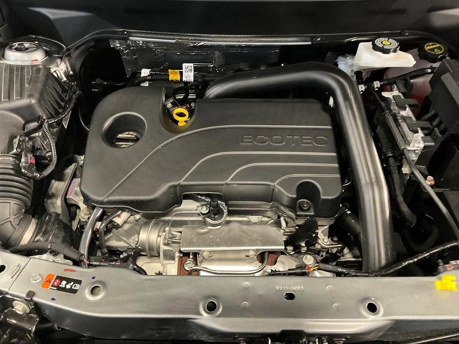 Used 2026 Chevrolet Equinox ACTIV w/ Convenience Package III image 7
