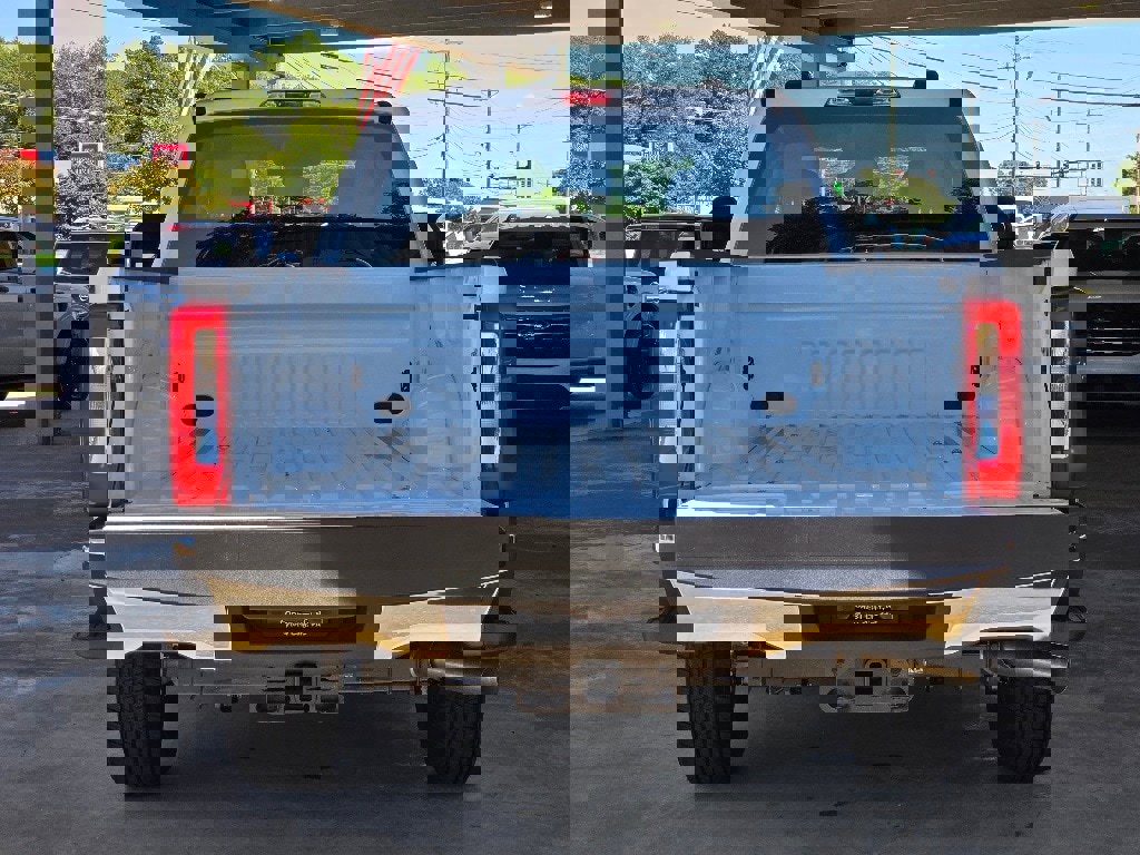 New 2026 Ford F250 XL w/ XL Chrome Package image 25