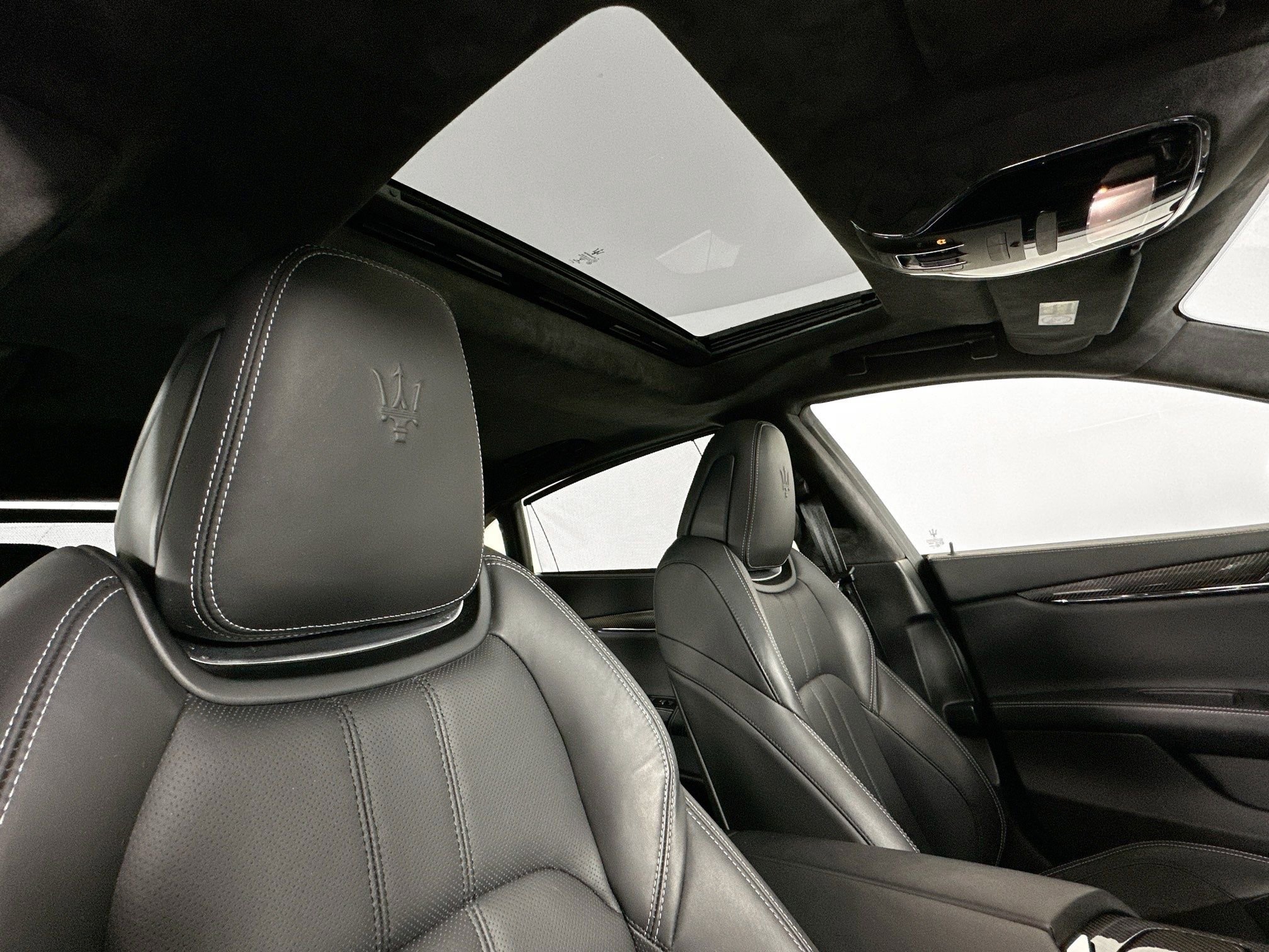 Used 2017 Maserati Quattroporte GTS GranSport RWD image 20