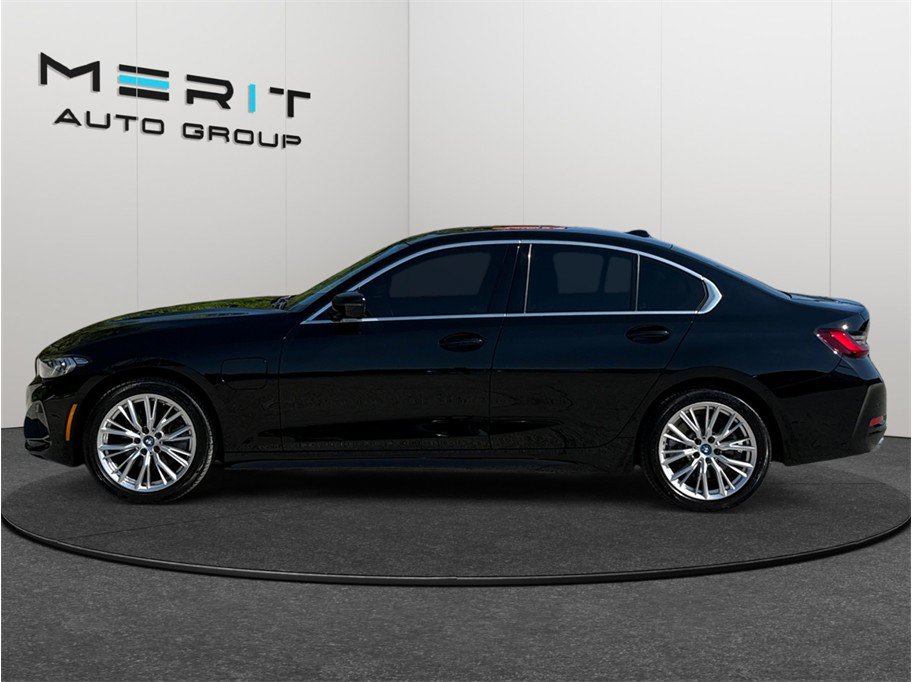 Used 2024 BMW 330e xDrive AWD/4WD image 5