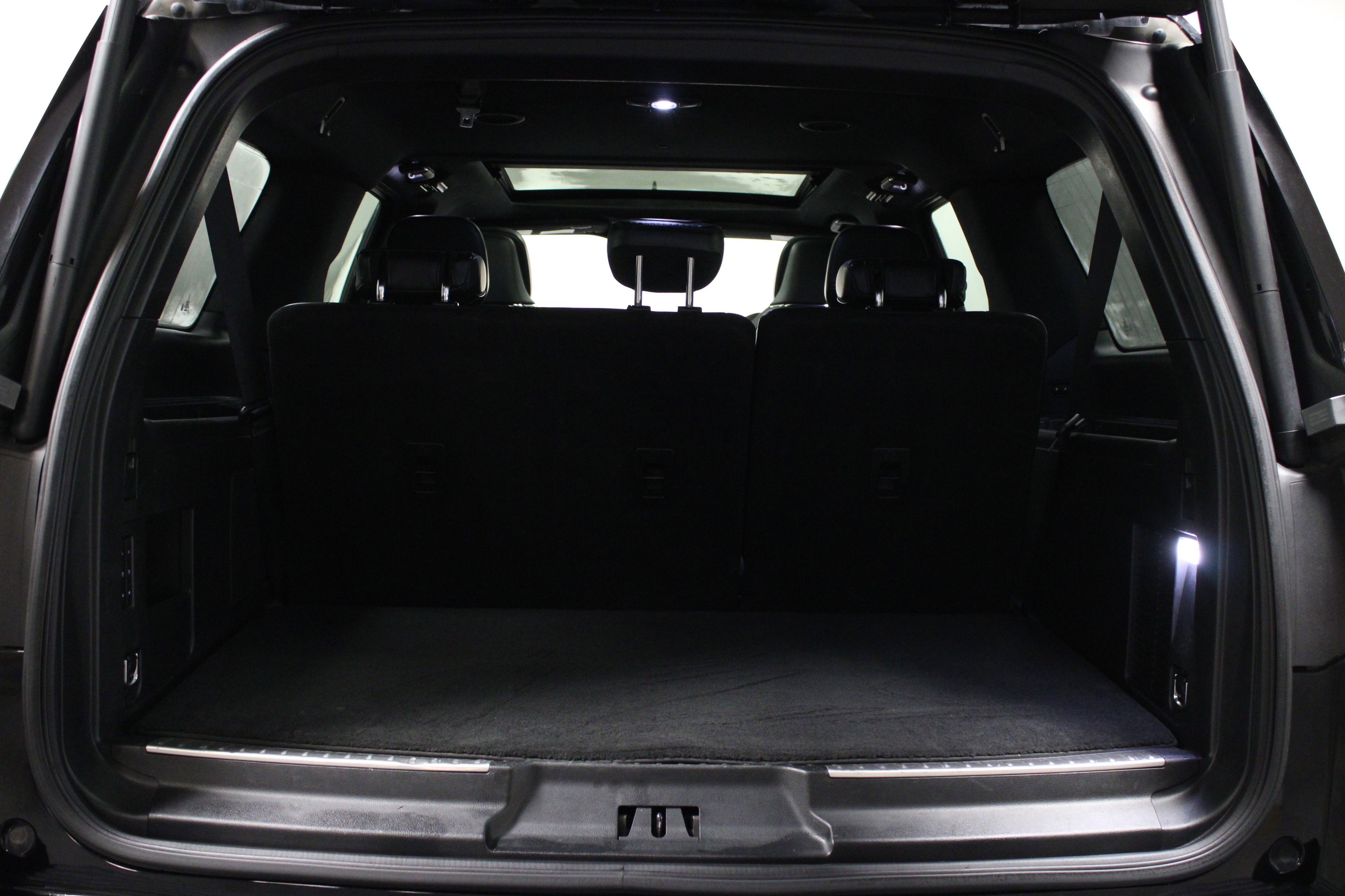 Used 2019 Lincoln Navigator L Select w/ Technology Package image 15