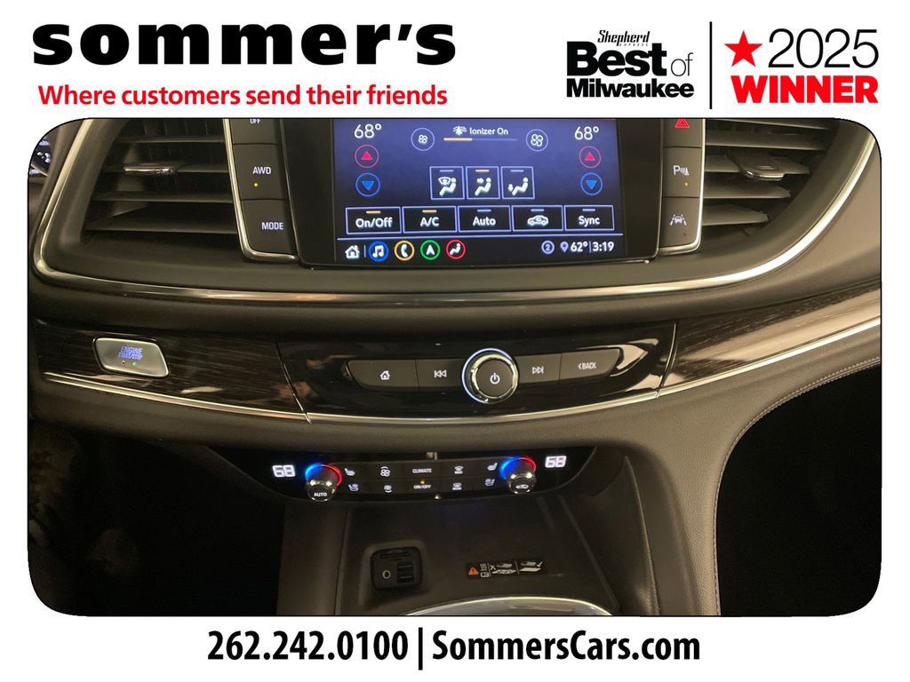 Used 2020 Buick Enclave Avenir w/ Avenir Technology Package AWD/4WD image 16