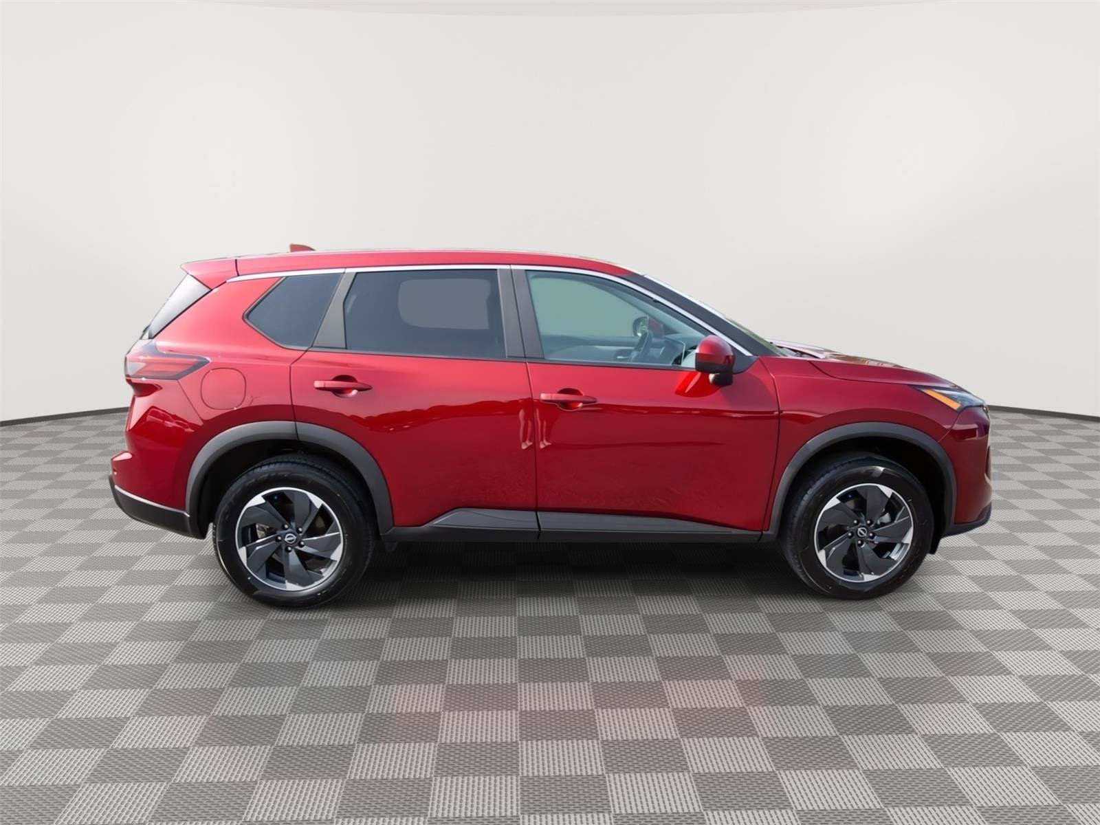 Used 2025 Nissan Rogue SV AWD/4WD image 4