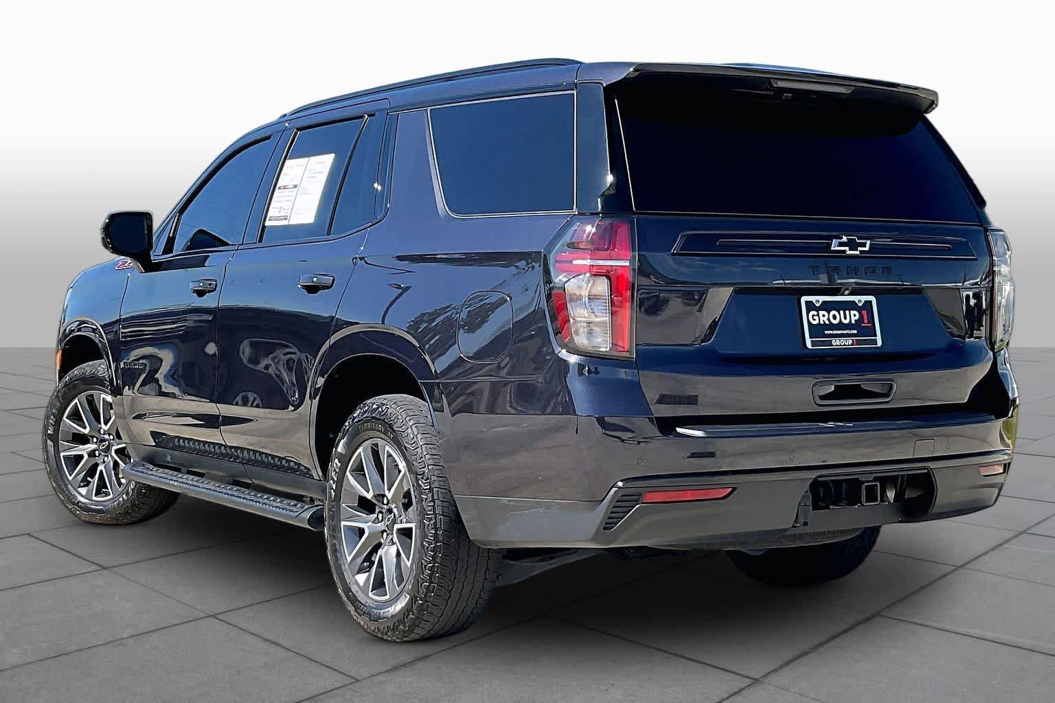 Used 2024 Chevrolet Tahoe Z71 w/ Luxury Package AWD/4WD image 12