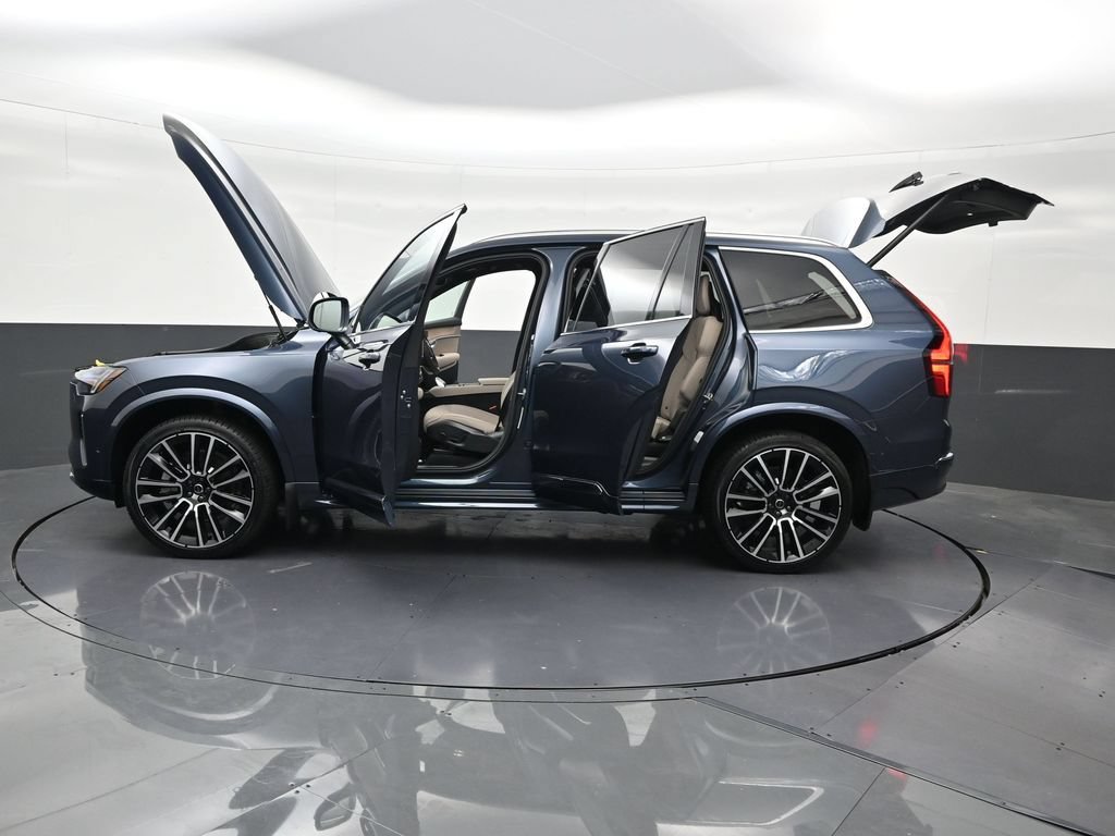 New 2026 Volvo XC90 B6 Plus w/ Protection Package Premier AWD/4WD image 34