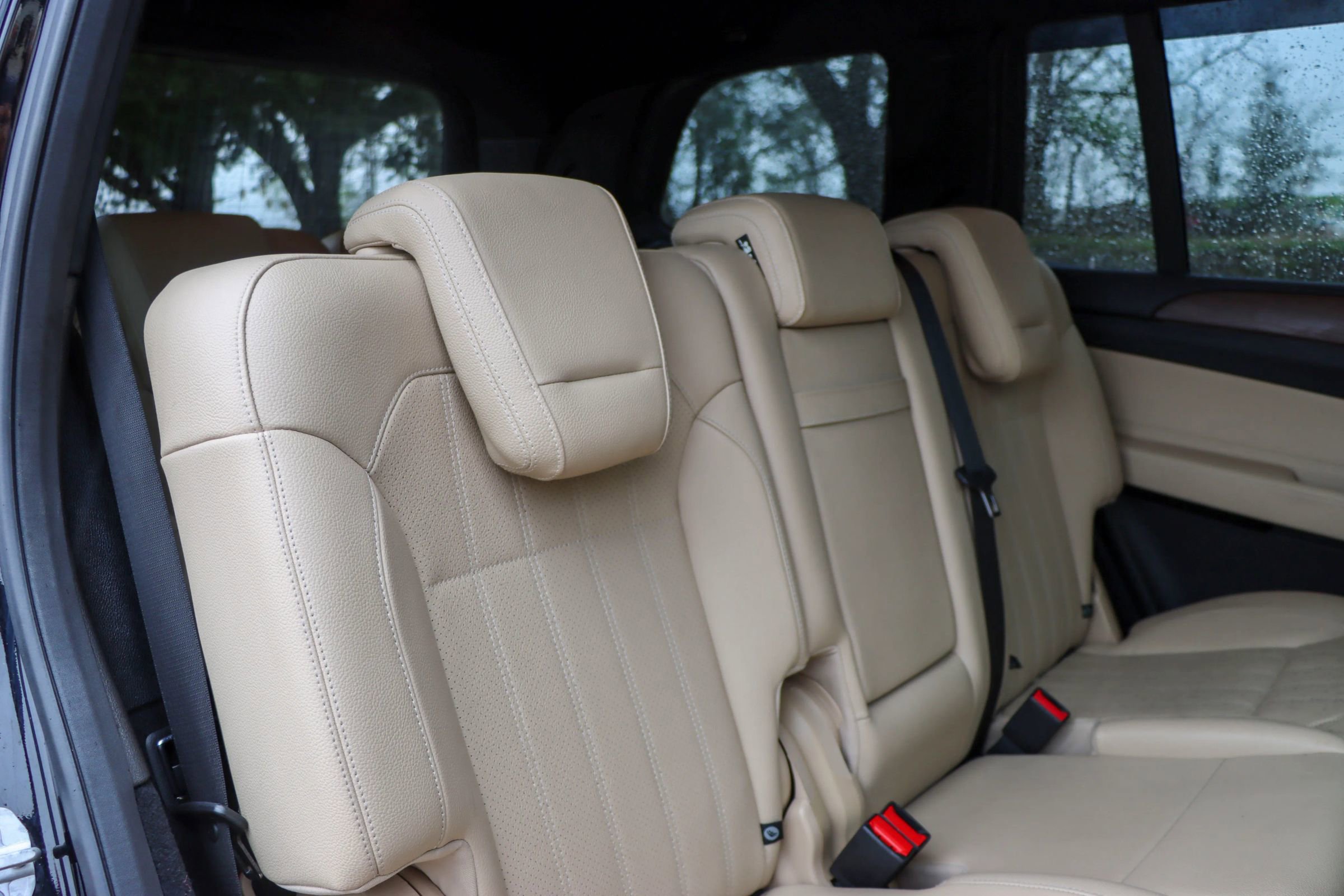 Used 2017 Mercedes-Benz GLS 450 4MATIC image 23