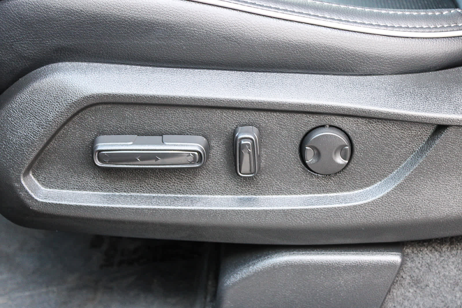 Certified 2025 Honda Pilot Elite image 21