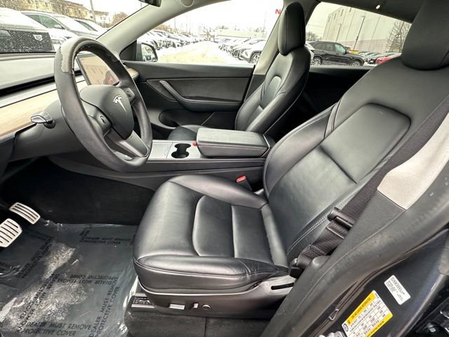 Used 2022 Tesla Model Y Performance image 8