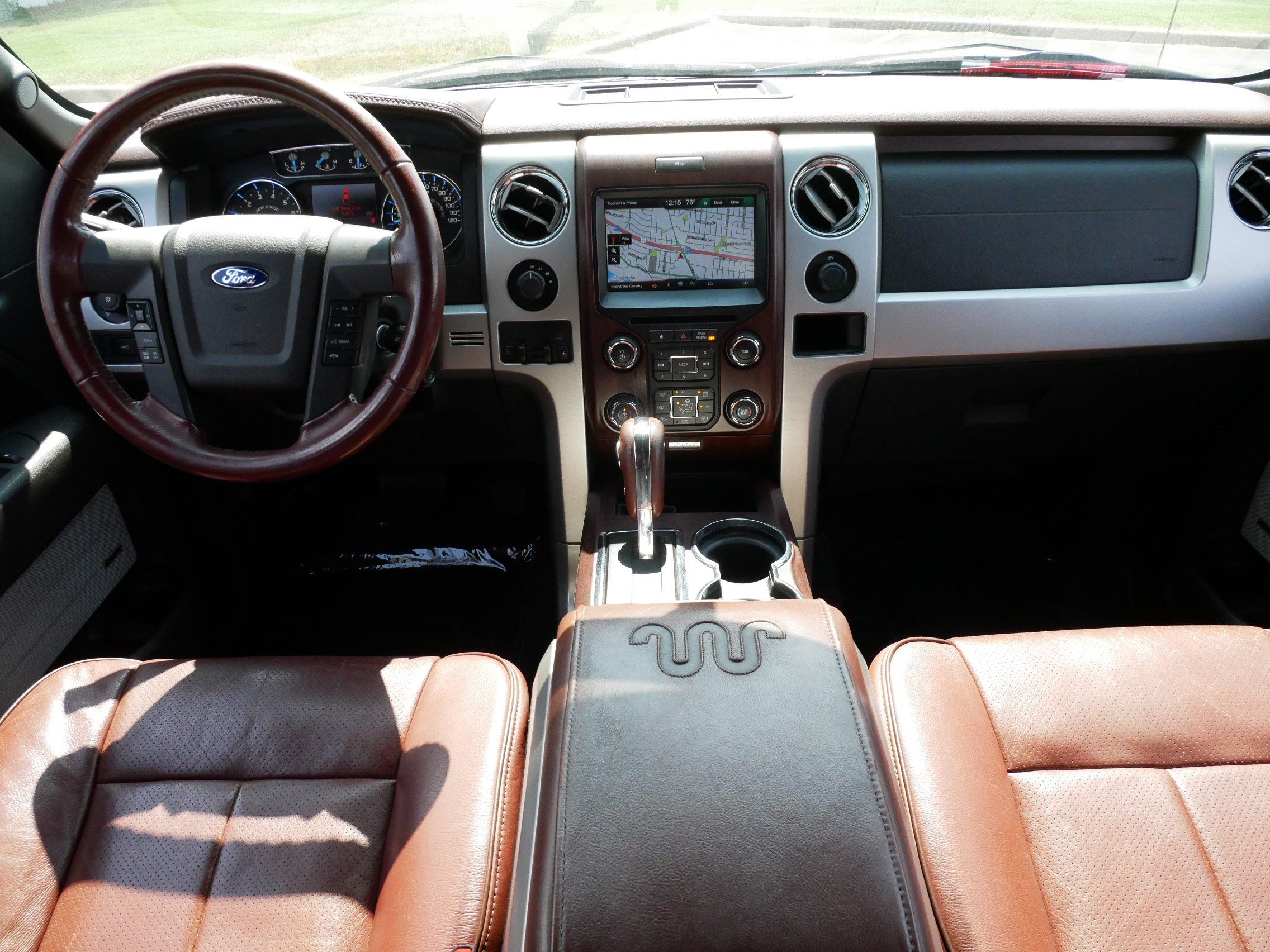 Used 2013 Ford F150 King Ranch w/ King Ranch Luxury Pkg AWD/4WD image 10