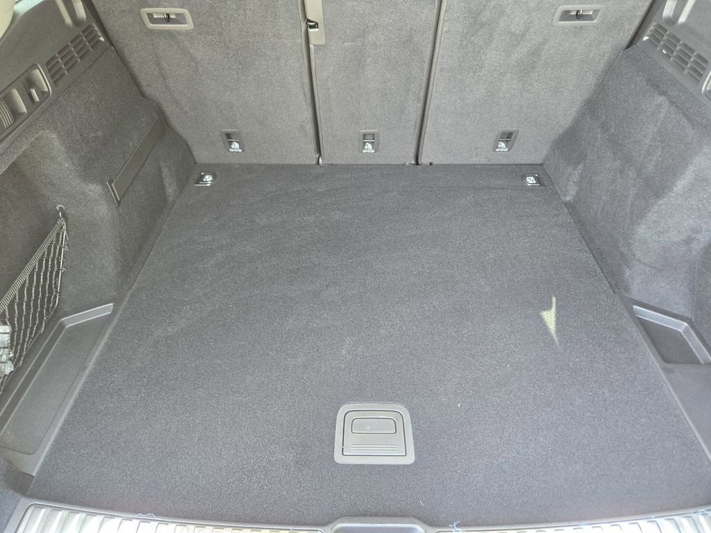 Used 2025 Audi Q5 Premium Plus w/ Premium Plus AWD/4WD image 42