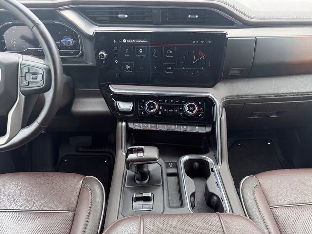 Used 2024 GMC Sierra 1500 Denali w/ Denali Reserve Package AWD/4WD image 3