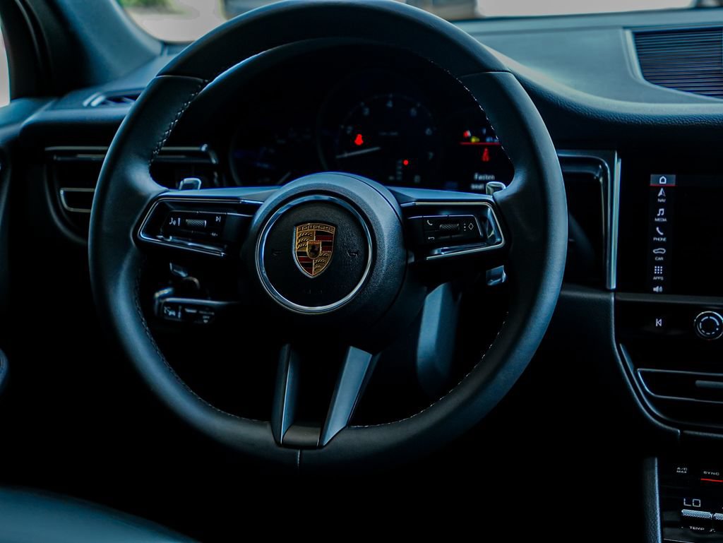 New 2026 Porsche Macan AWD/4WD image 36
