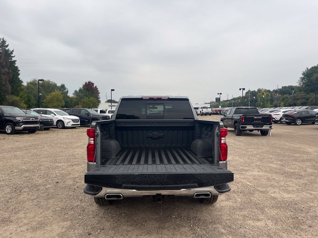 Used 2021 Chevrolet Silverado 1500 LT w/ All Star Edition Plus AWD/4WD image 12