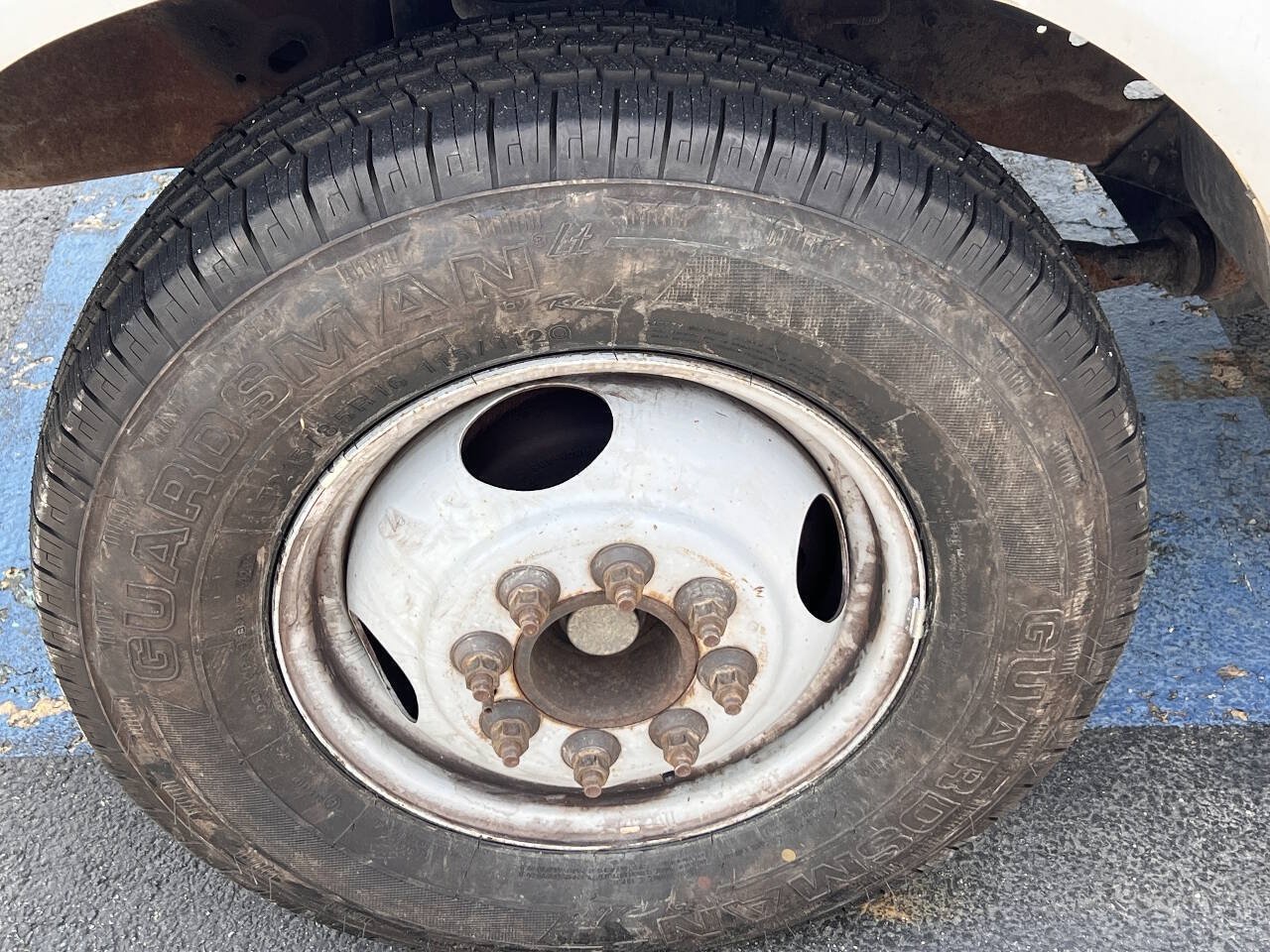 Used 1995 Ford F350 2WD Regular Cab image 4