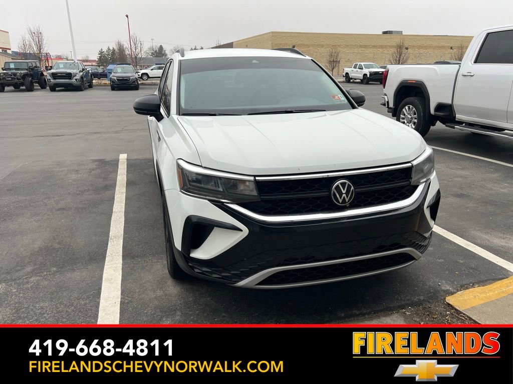 Used 2024 Volkswagen Taos S image 14