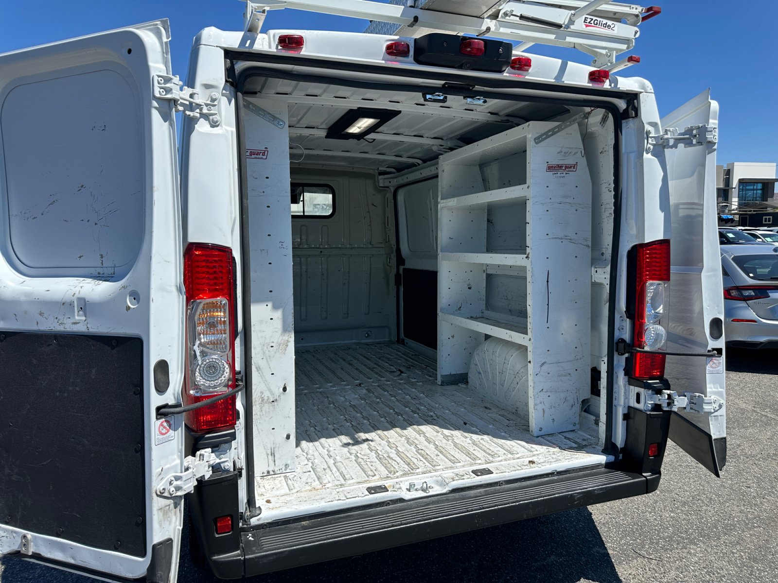 Used 2024 RAM ProMaster 2500 w/ Convenience Group FWD image 22