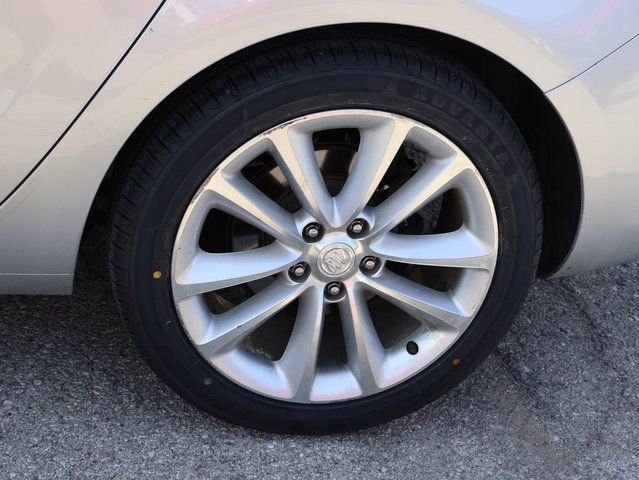 Used 2012 Buick Verano Convenience image 36
