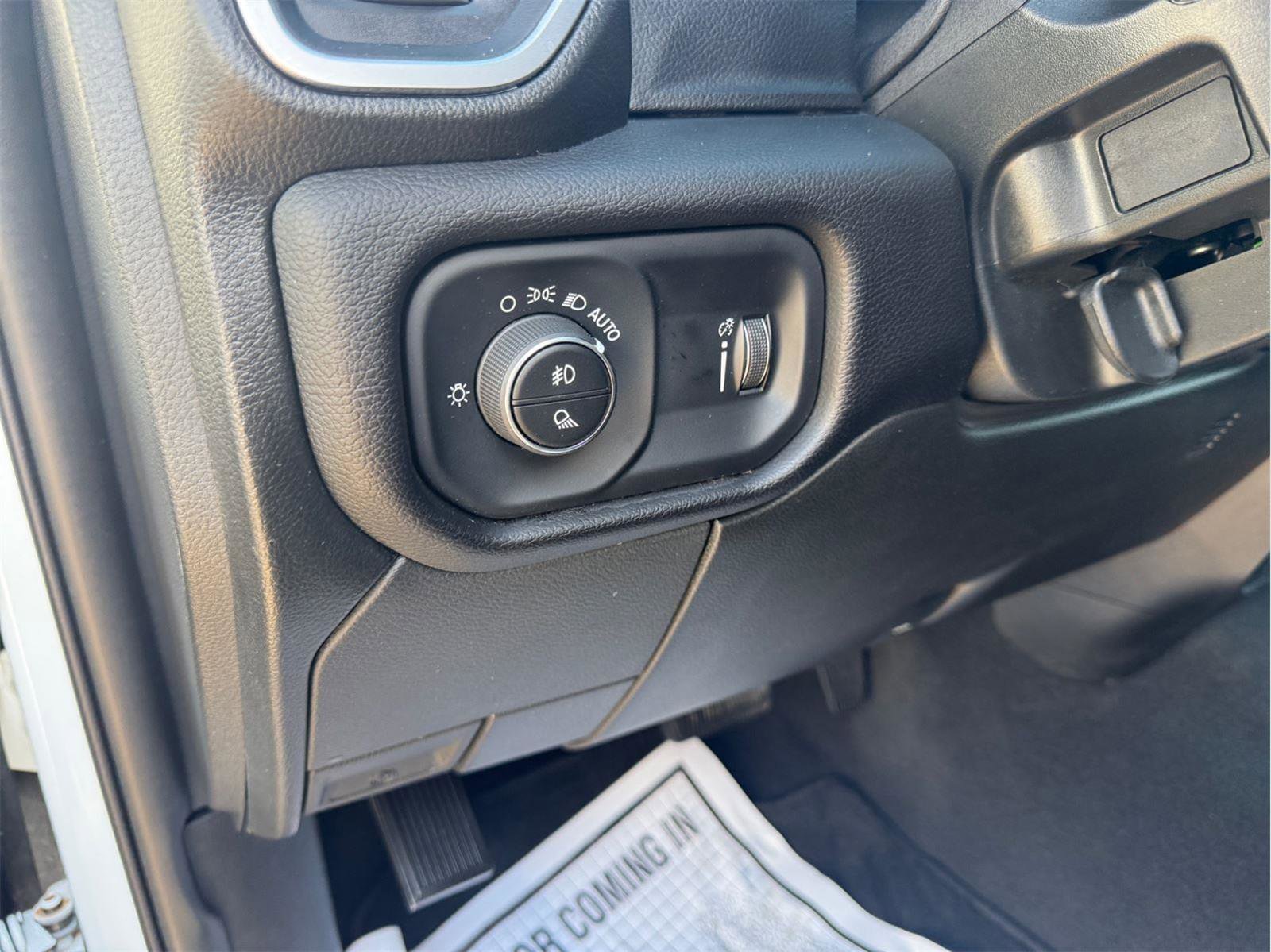 Used 2024 RAM 2500 Big Horn image 23