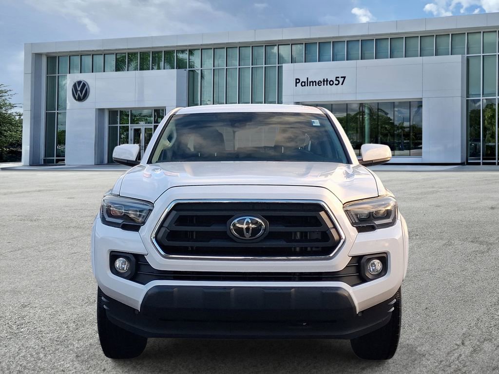 Used 2023 Toyota Tacoma SR5 AWD/4WD image 2