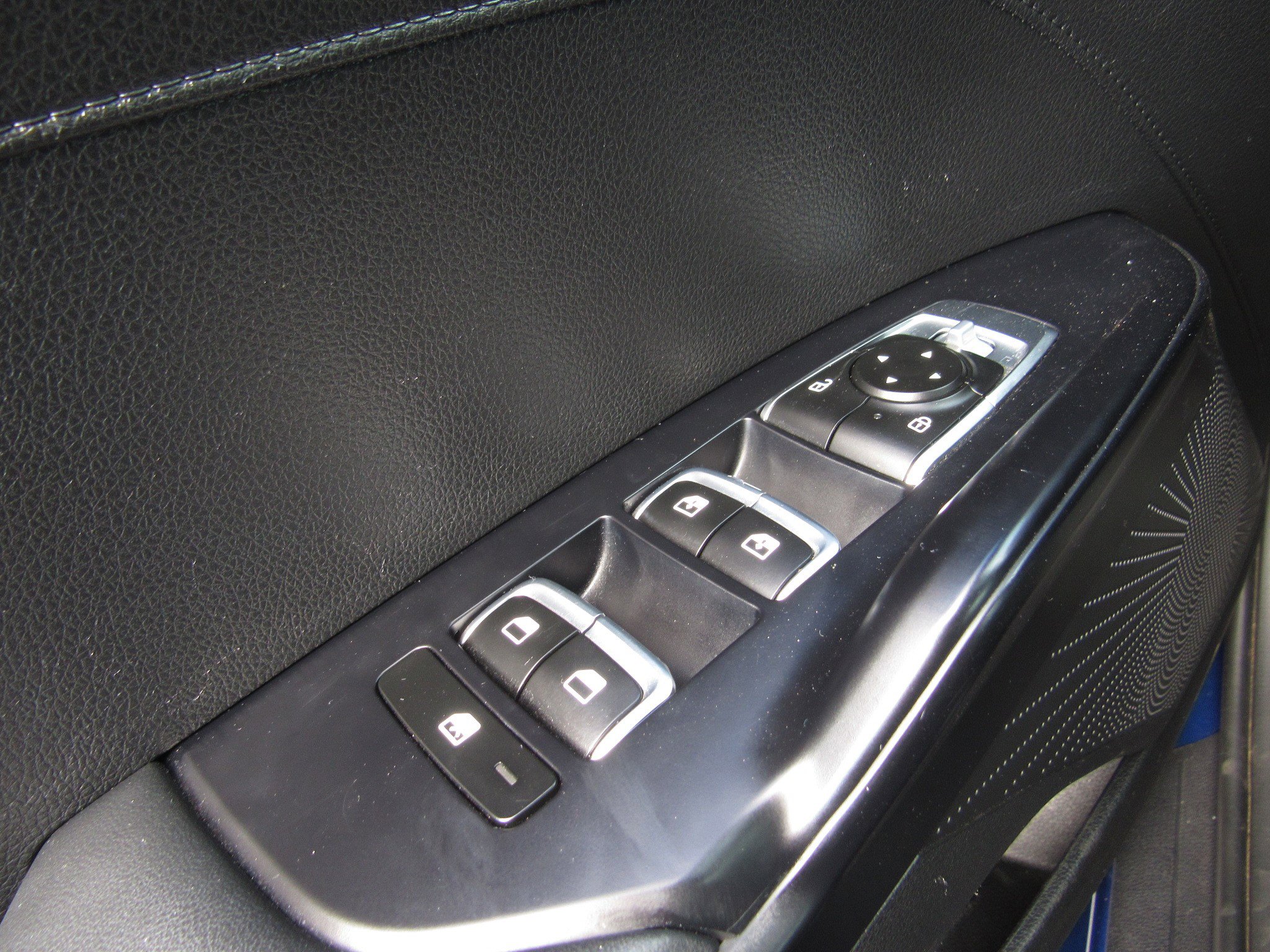 Used 2023 Kia K5 GT-Line image 21