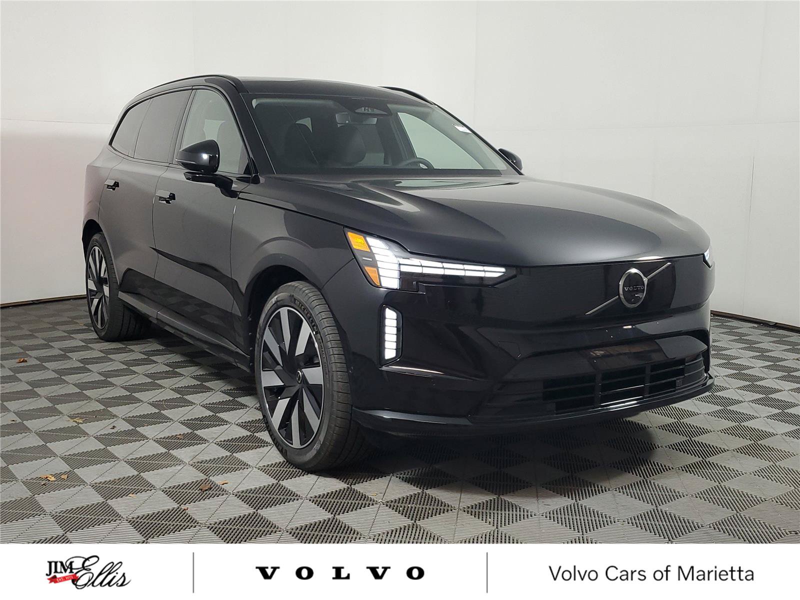 New 2026 Volvo EX90 Ultra
