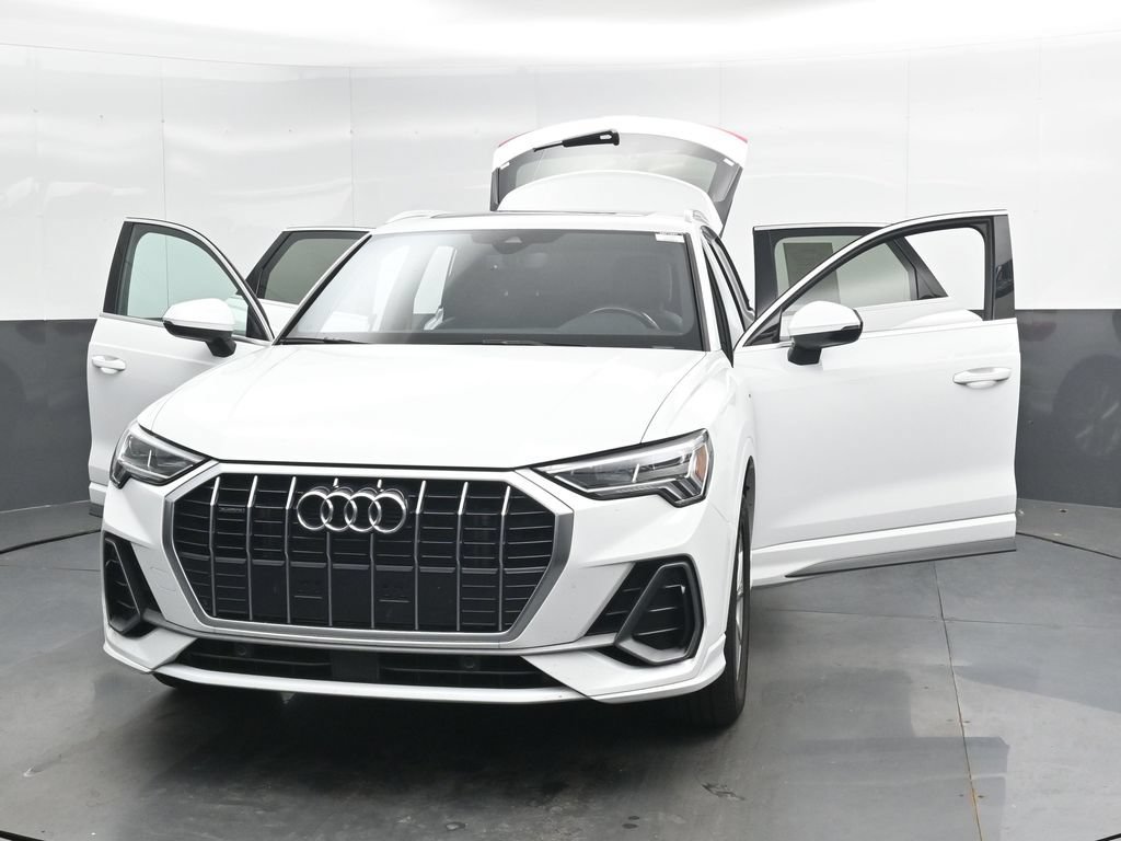 Used 2024 Audi Q3 2.0T Premium AWD/4WD image 47