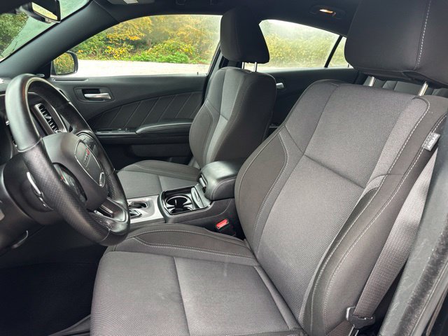 Used 2020 Dodge Charger SXT w/ Blacktop Package AWD/4WD image 34
